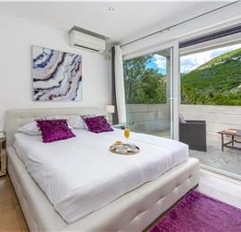 Luxury 5 Bedroom Beachfront Villa near Dubrovnik, Sleeps 11-12